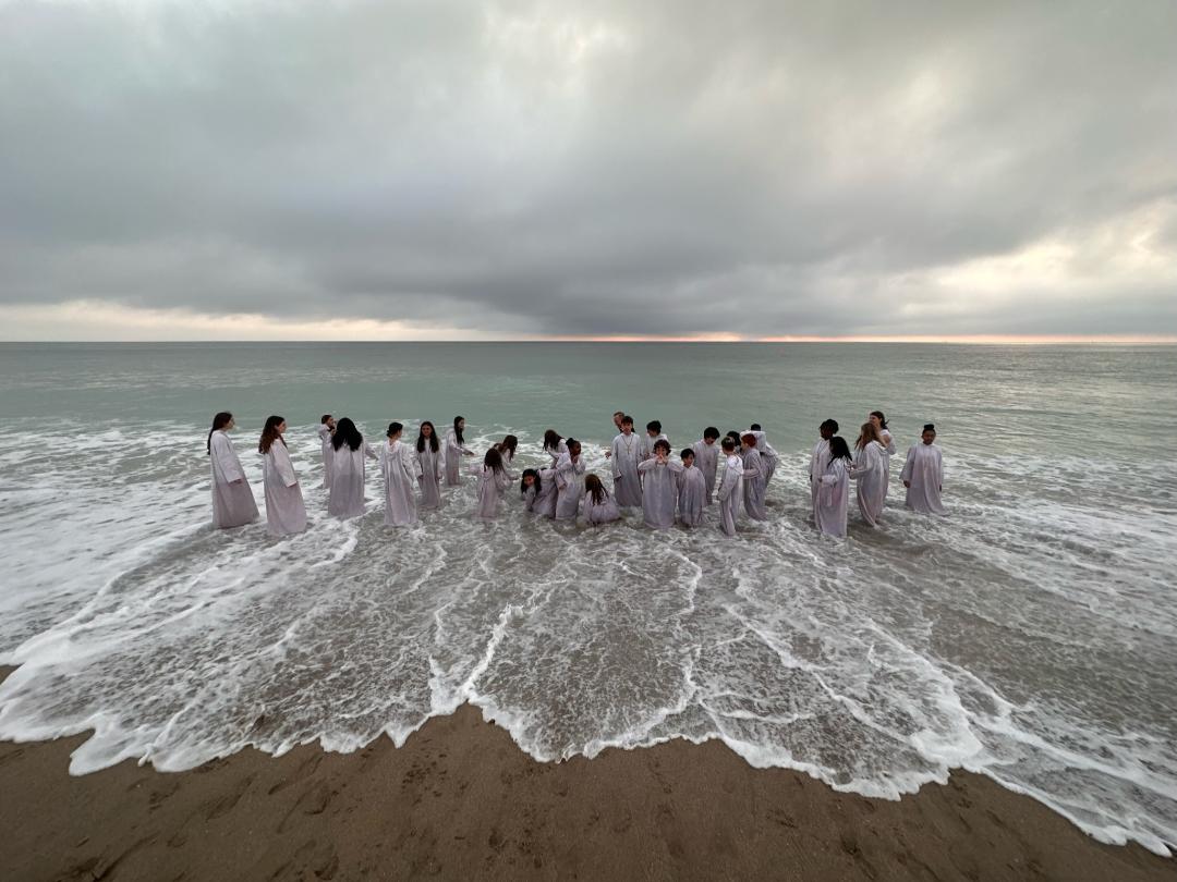 St Ann Catholic School youth choir is formed by students of all ages, and alumni in highschool.